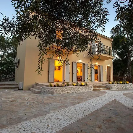 Villa Praxithea *