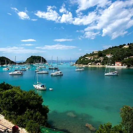Praxithea Lakka (Paxos)